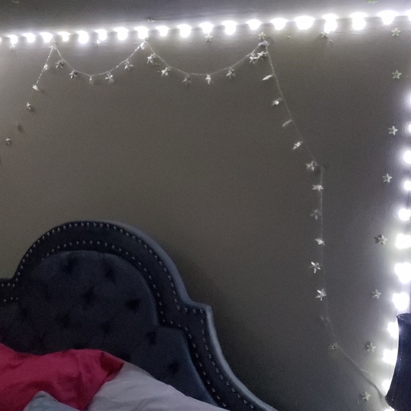 NWT & EUC Quality Items For Less! - Picture 3 of 13